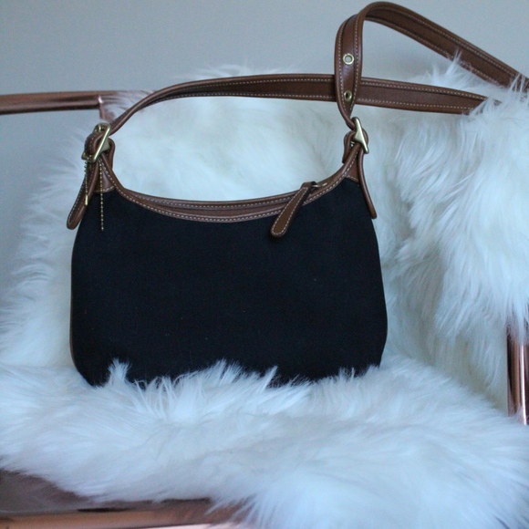 Coach - Picture 3 of 5